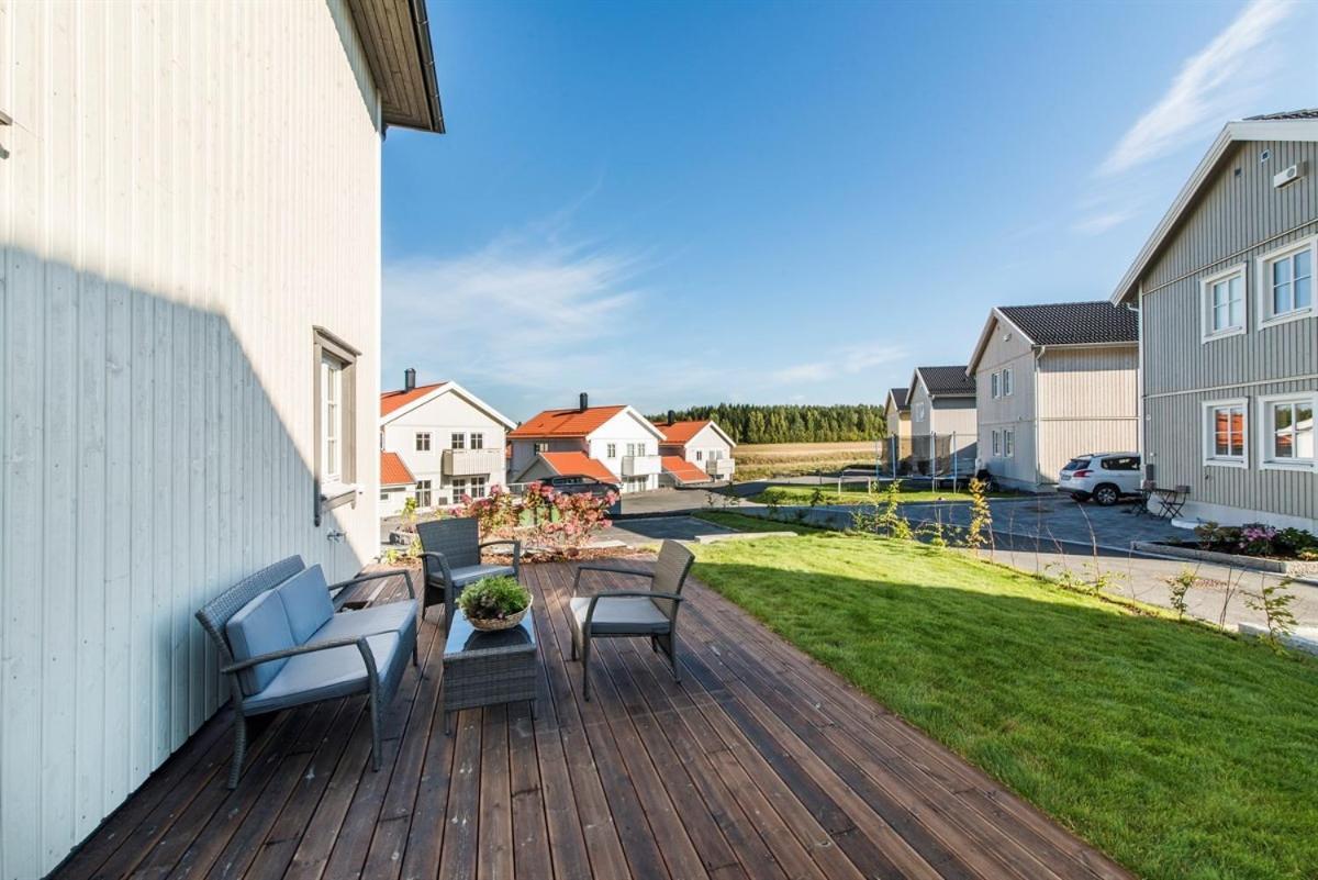 Villa Relax - Near Lillestrom, Ahus, Oslomet - Kjeller, Strommen, Lorenskog And Oslo Εξωτερικό φωτογραφία